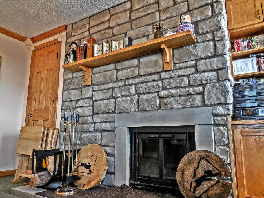 One of the few Mountain Lodge units with a wood-burning fireplace!
