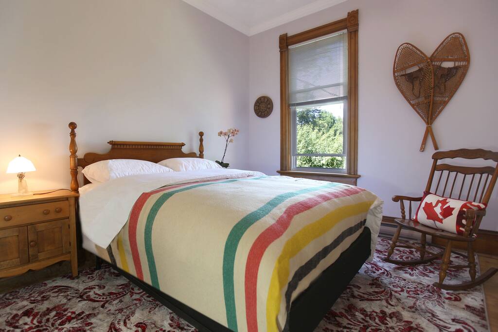 Canada Room