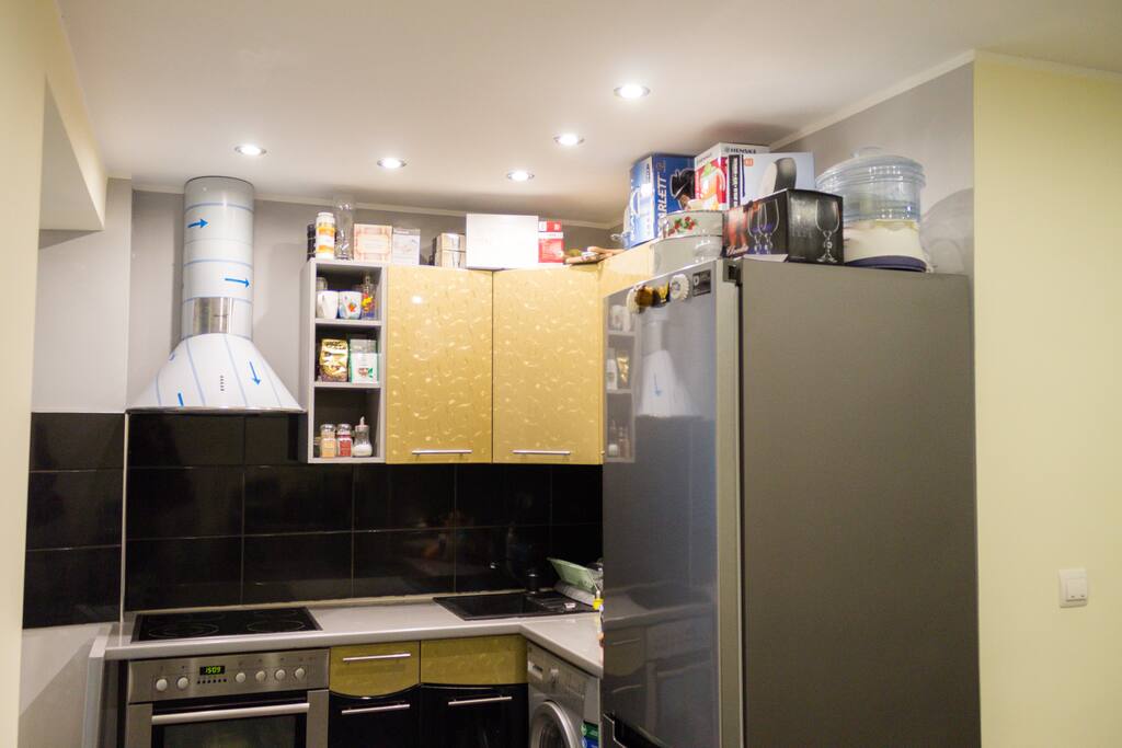shareable fully equipped kitchen