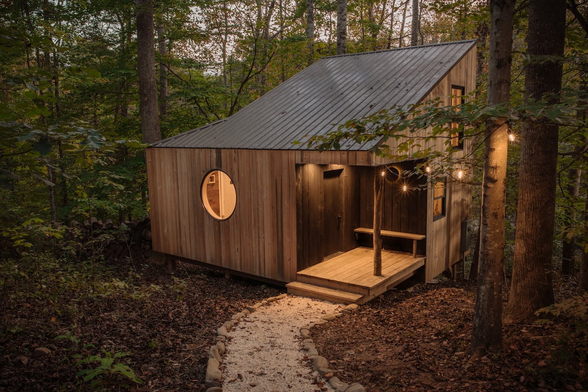 13 Dreamy Airbnb Asheville Vacation Rentals 43 Check out this fantastic budget Airbnb near Asheville