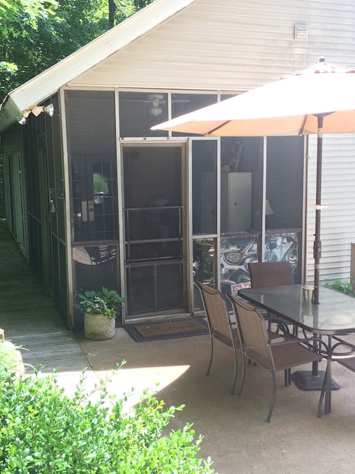 Main entrance through back screened porch