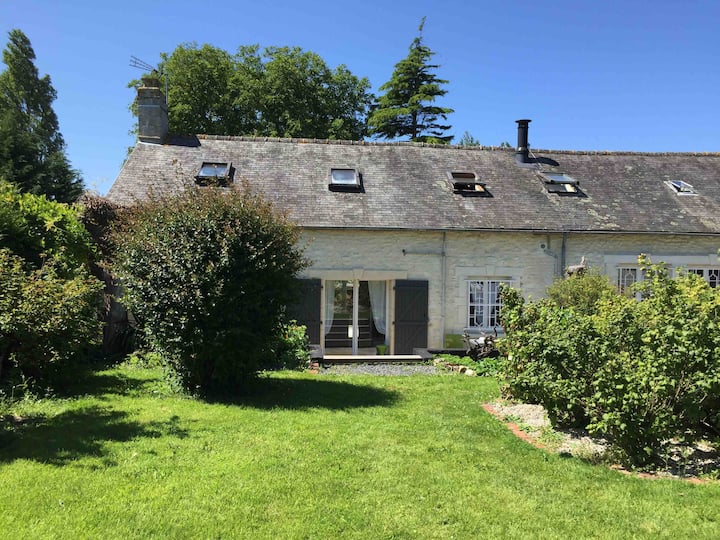 La Ptite Maison : L'appart - ibis Bayeux Port En Bessin