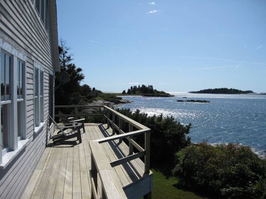 View to the South in afternoon, high tide.