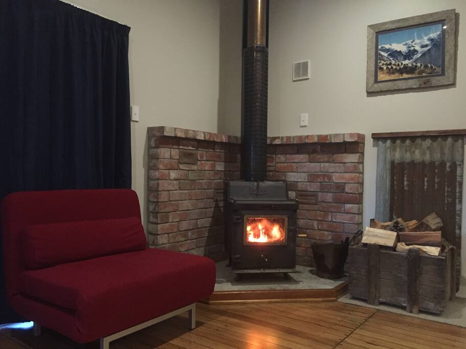 Cosy log burner