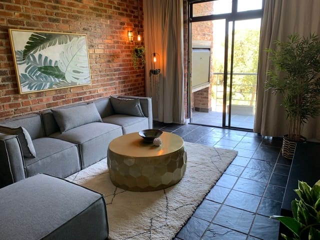 Bosmans Crossing - Cycling, Good Food and Wine