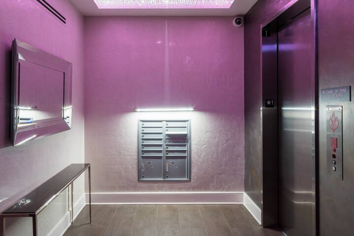 Easy Living at a Downtown Penthouse with Private Terrace gallery image 3