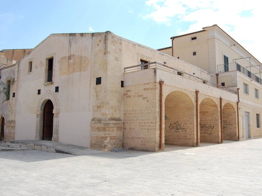 Dintorni