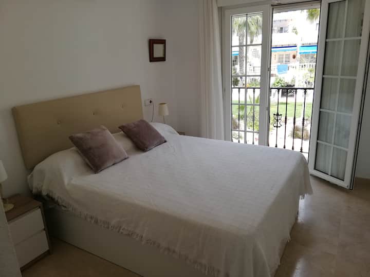 חדר שינה ראשי/חדר שינה ראשי/מעונות ראשי