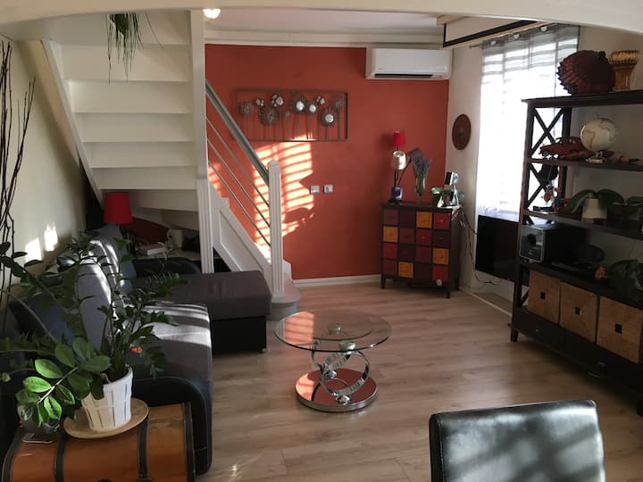 غرفة المعيشة