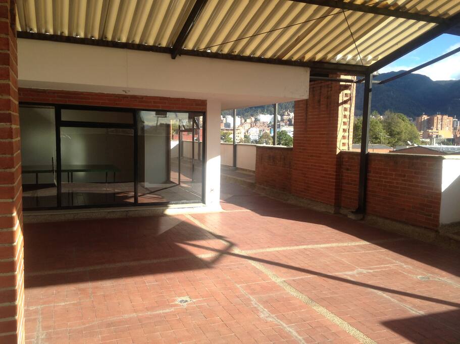 Terraza y mesa de Ping pong que pueden utilizar
Terrace and Ping Pong table you have Access to it