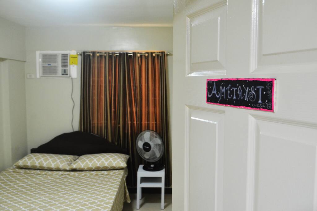 Amethyst Room