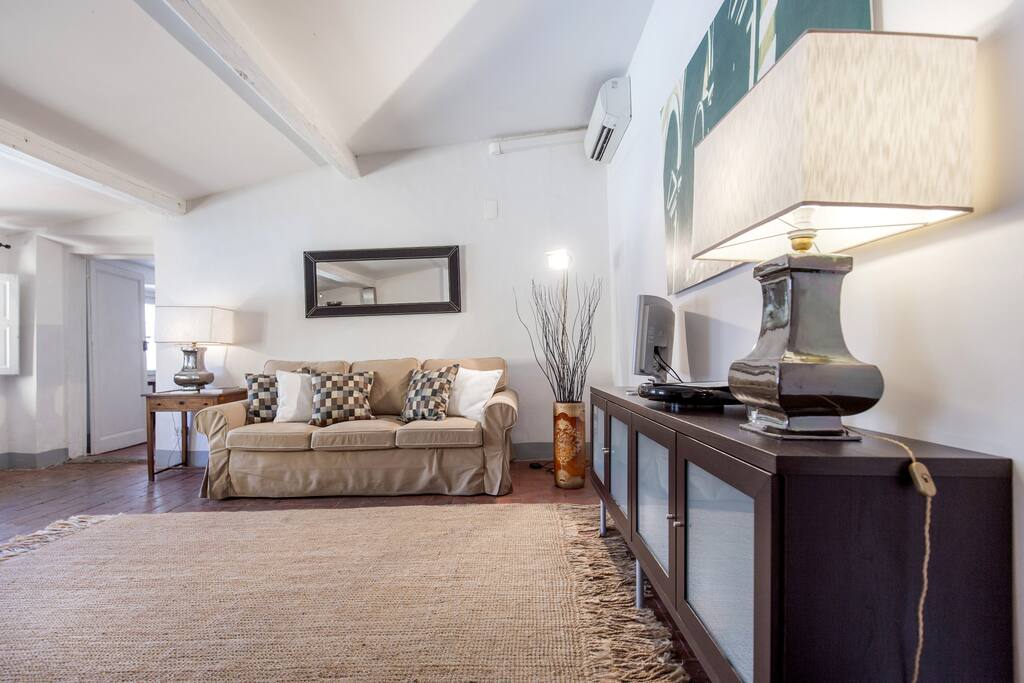 Living & Sofa