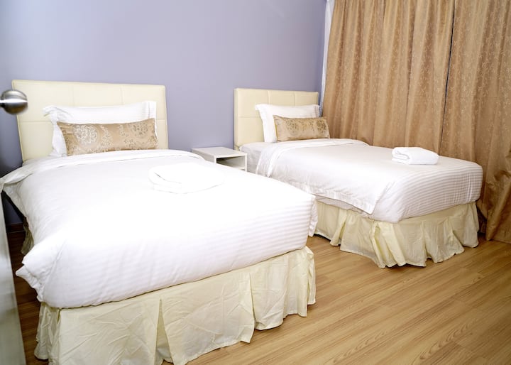 Departamento de 3 dormitorios - 2 camas individuales en cada habitación