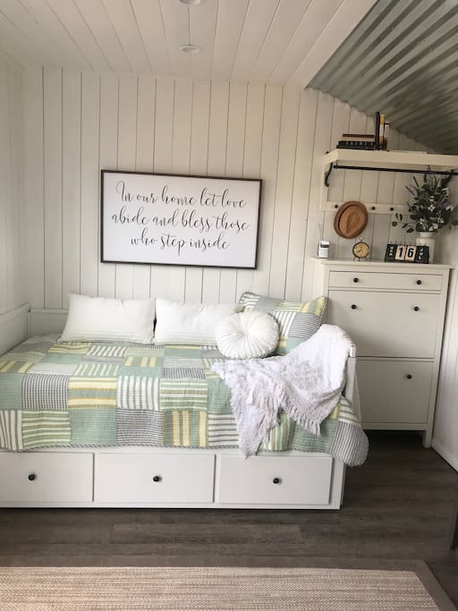 “The bed in the Shed”
This is a twin bed that pulls out into a full bed.
https://youtu.be/rKjrdSkdvCg