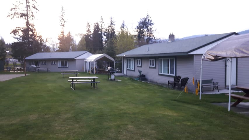 Airbnb Lee Creek Vacation Rentals Places To Stay British