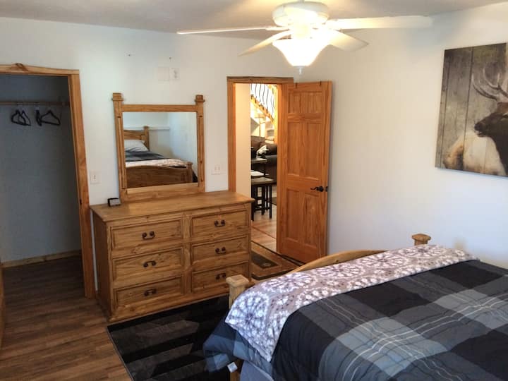 غرفة النوم 1