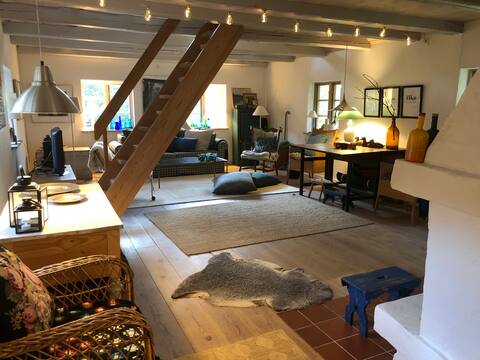 Successful Airbnb property: Cosy red cottage in beautiful surroundings in Hässleholm