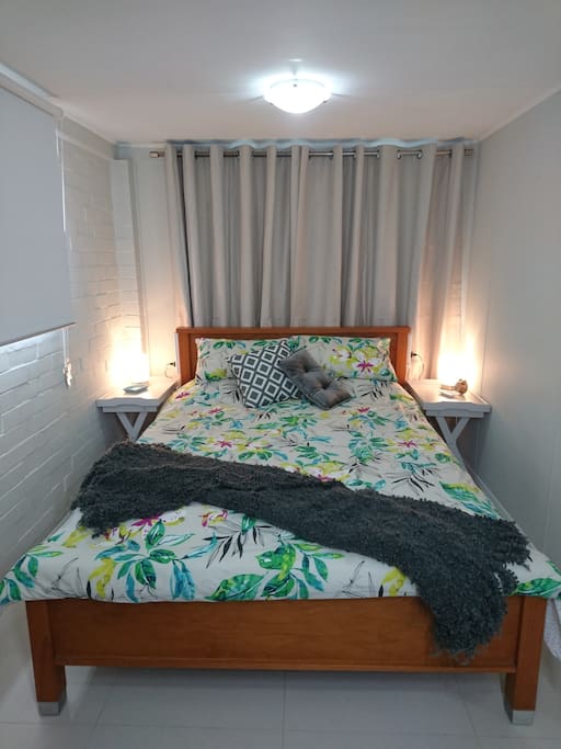 Comfortable queen bed