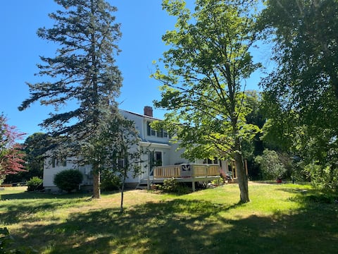 Renovated 4+ BR By Cape Cod Beaches