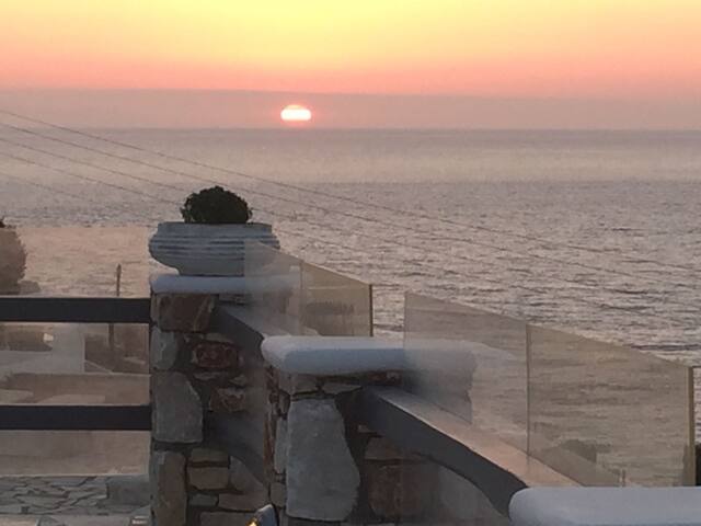 C.L.S Cavo Delos, Private Pool – Sunset View gallery image 4