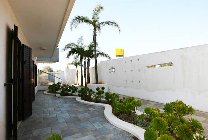 villa in the natural park – pool gallery image 2