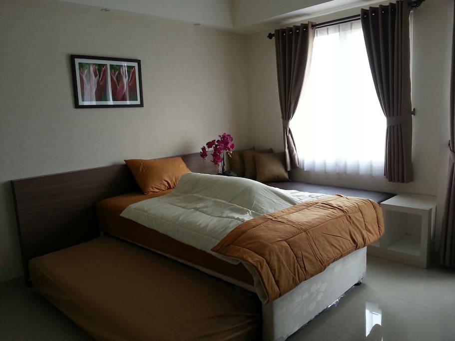 Upsize bed