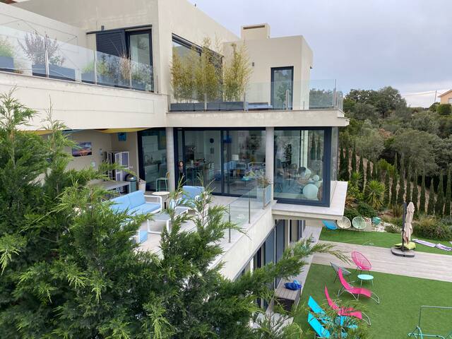 Begur Vue mer pano Piscine Plage à pied 5 chambres gallery image 5