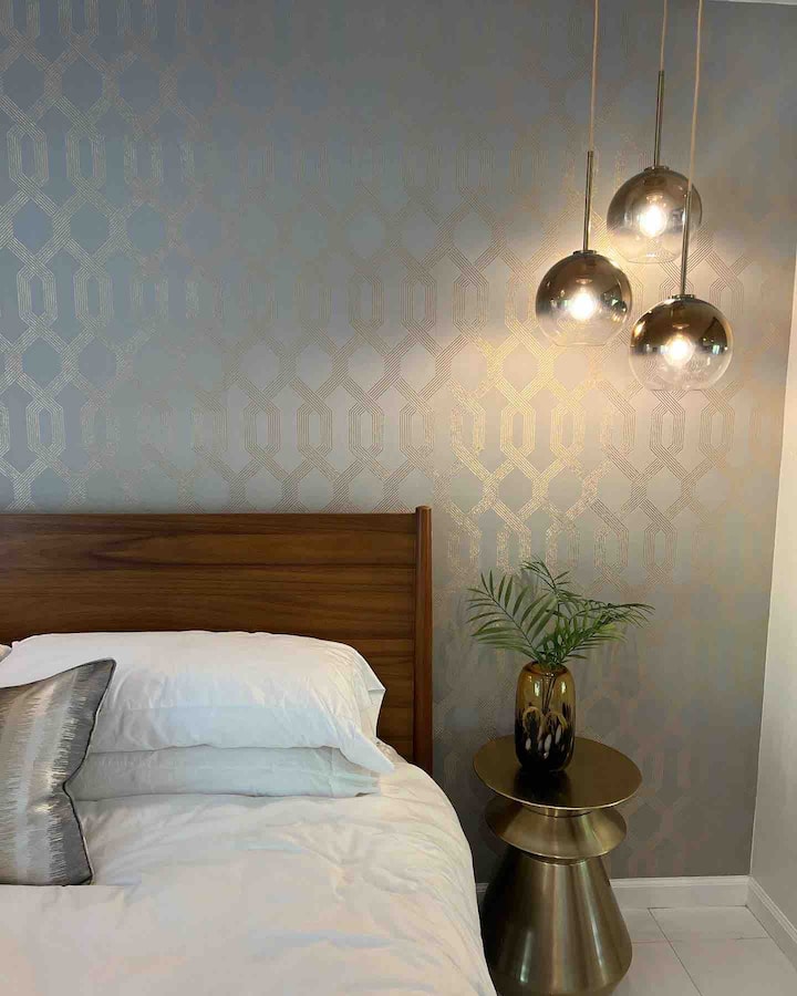 โลนปาล์มกำลังอยู่ระหว่างการปรับโฉมด้วยวอลเปเปอร์ใหม่ 