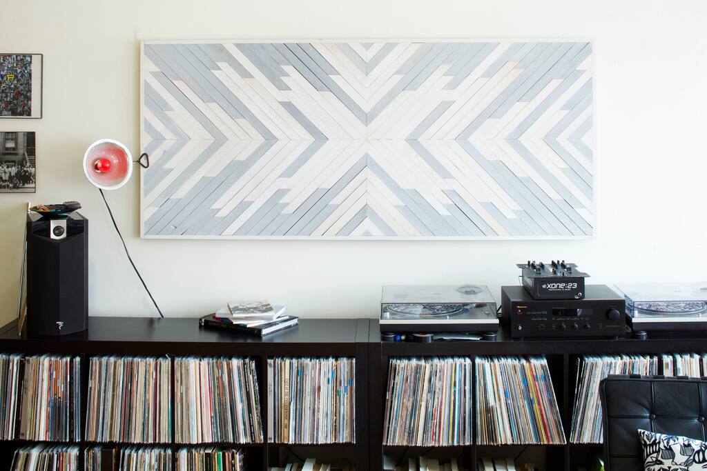 Living Room Vibe