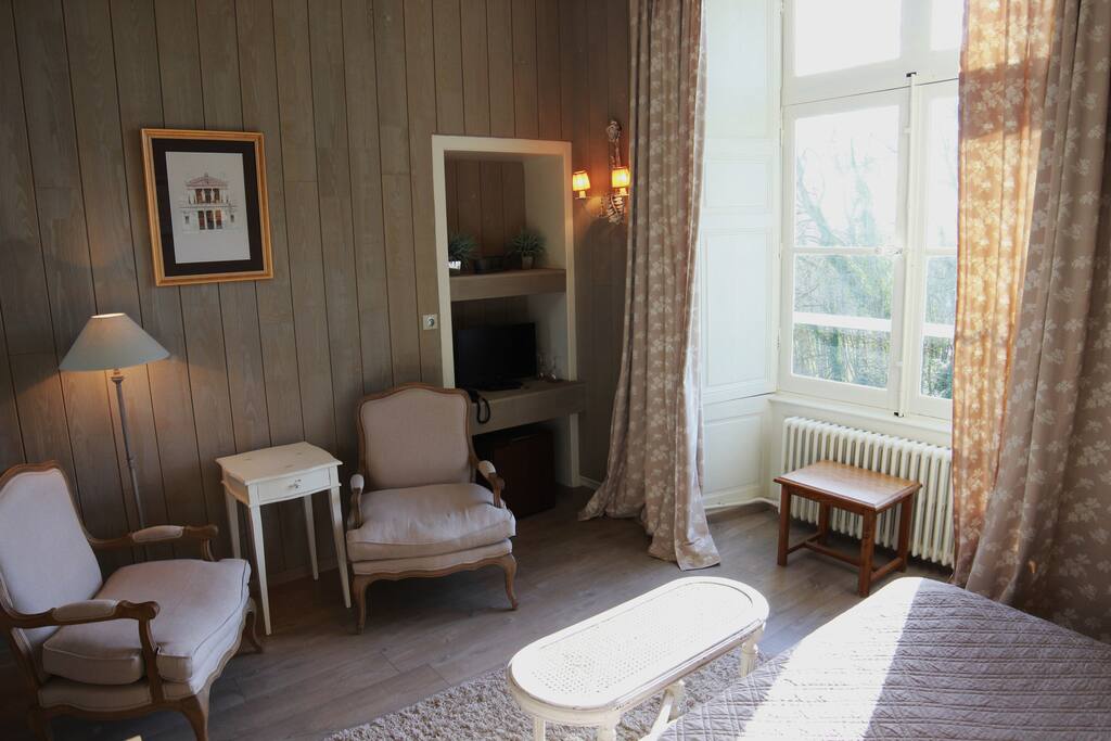 Deluxe Room, located in Castel