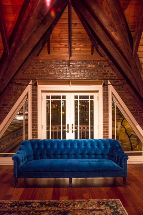 This sofa is gorgeous to the eye and supportive to your back .