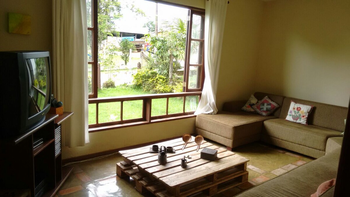 Top Airbnb: Relax in the Mountain between Penedo and Mauá in Resende