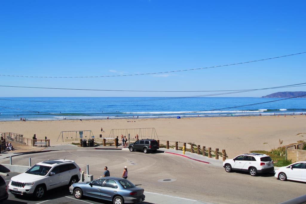 This is an example of a "full ocean view" room.