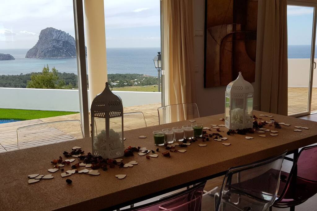 vistas desde el salón de la casa