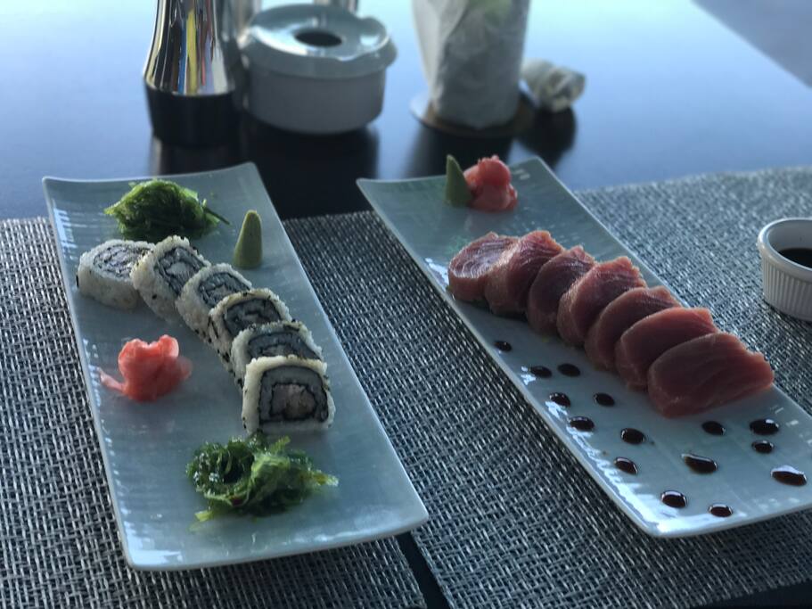 Awesome food, while enjoying the beautiful beaches.