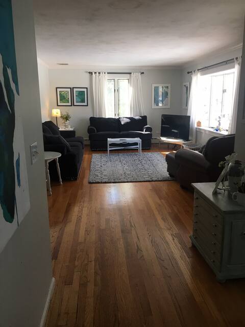 Child-Friendly Northampton/Florence House!