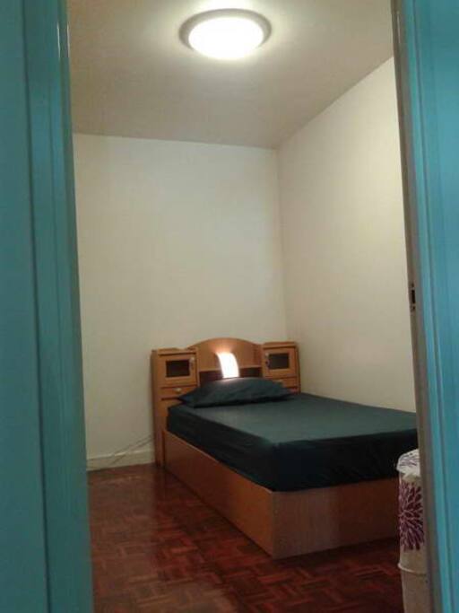 Small bed room