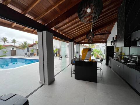 WONDERFUL HOUSE HEATED POOL 100M FROM THE BEACH