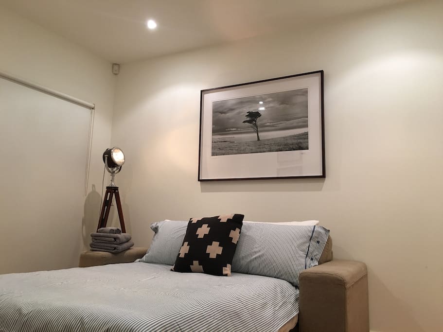 Optional Second bed room with pull out sofa bed.