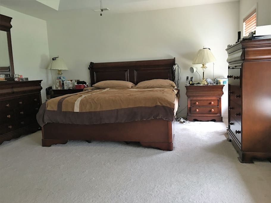 king bed