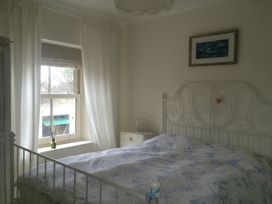 Bedroom (3)