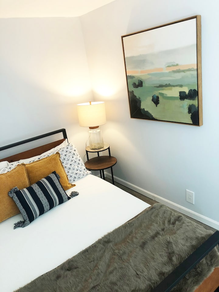 2nd Floor Private Room for 2 5 Min to DT MSP Houses for Rent in