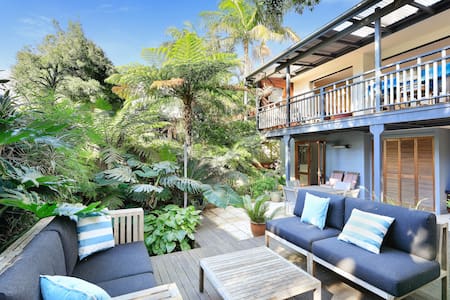 Self contained studio close to Sydney harbour