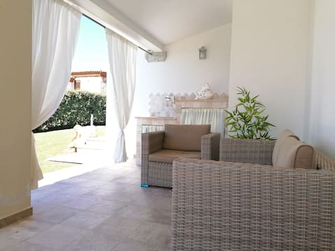 Popular Airbnb listing: Villa 600 meters from the sea in Budoni