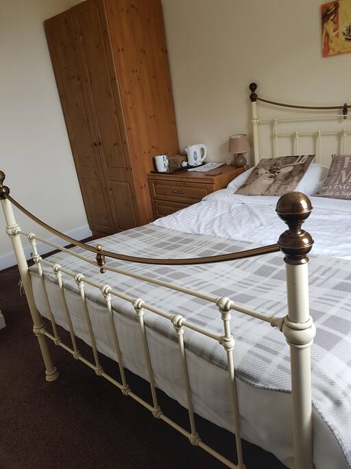 Room 1
