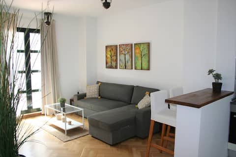 Popular Airbnb listing: Cozy penthouse amazing location historic district in El Arenal