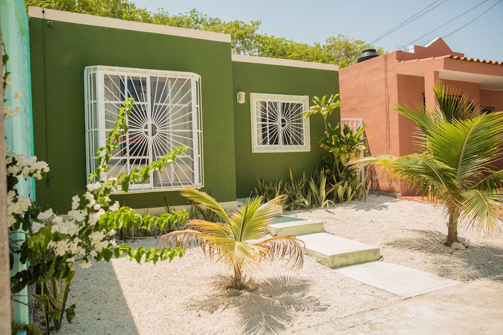 HOME / Casa