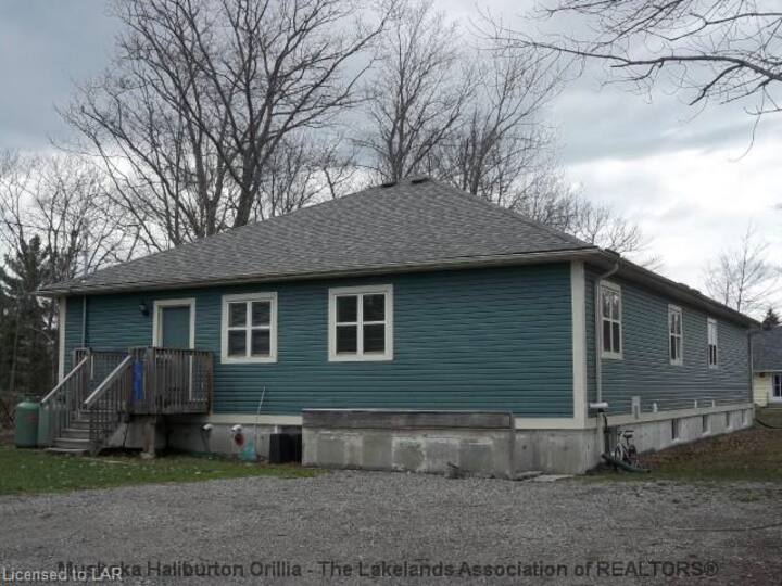 12 Bedrooms 5 bath The Bala House Houses for Rent in Bala, Ontario
