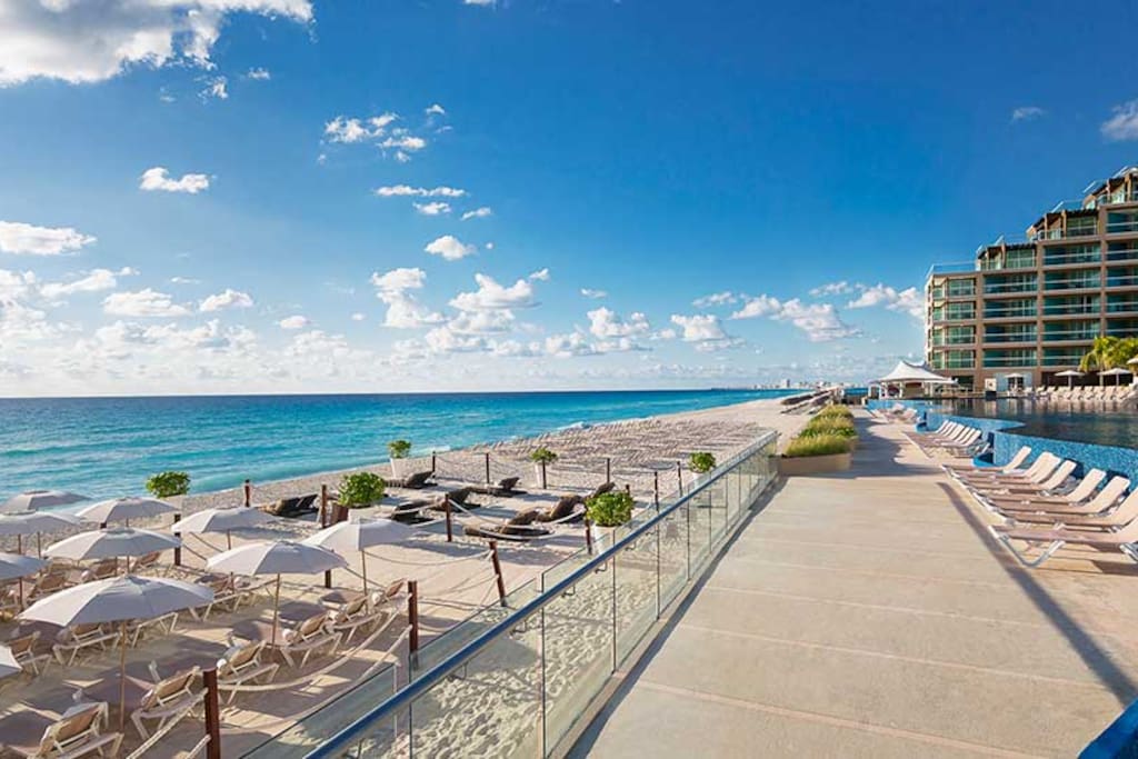 Hard Rock Hotel Cancun Beach