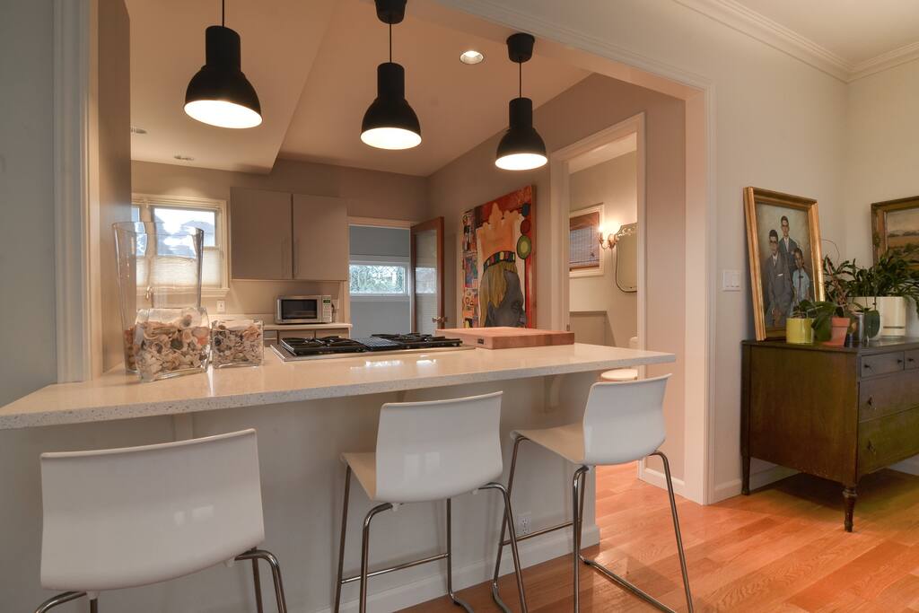 Open kitchen with breakfast bar